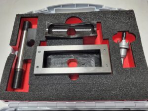 Image 1 of Rix Tools rectangular punch review