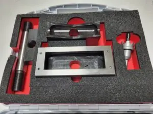 Image 1 of Rix Tools rectangular punch review