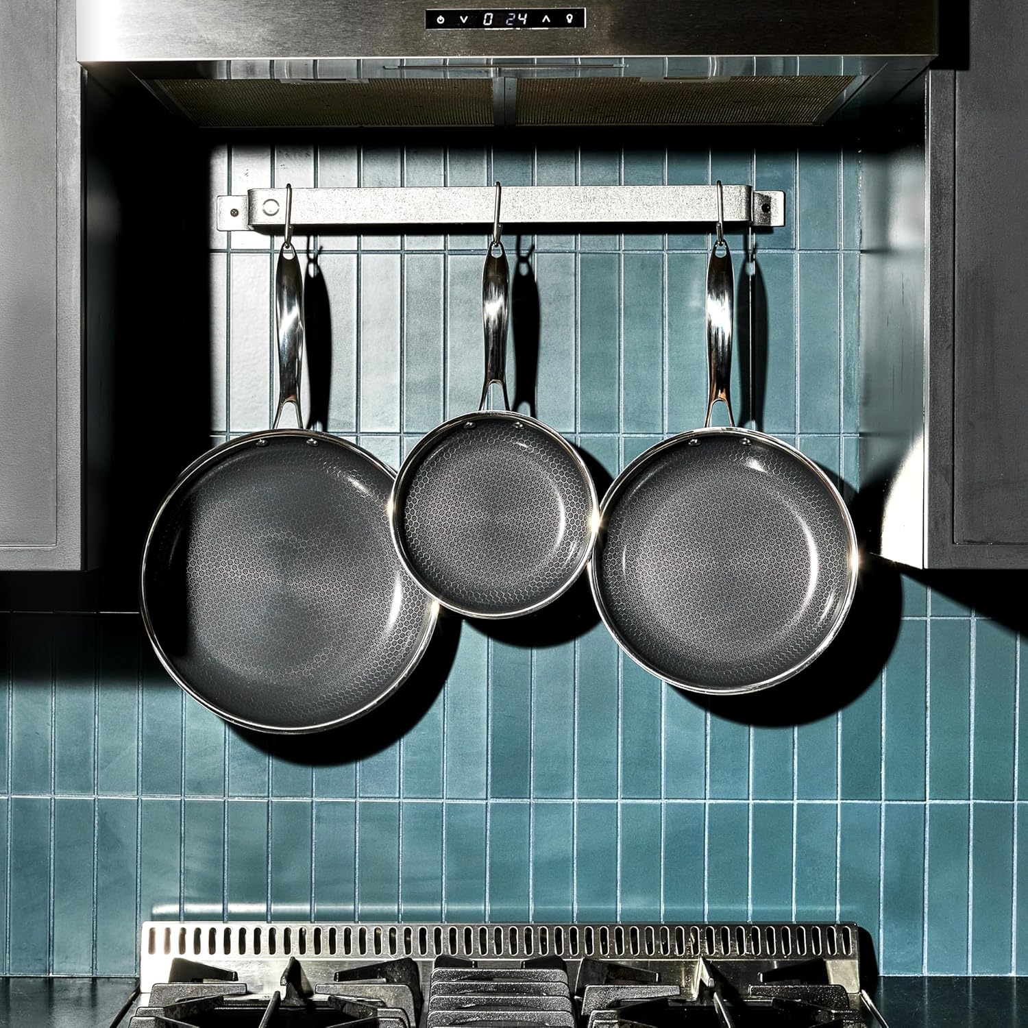 HexClad 14-piece cookware set review — oven seasoning, setup process, and initial stovetop configuration