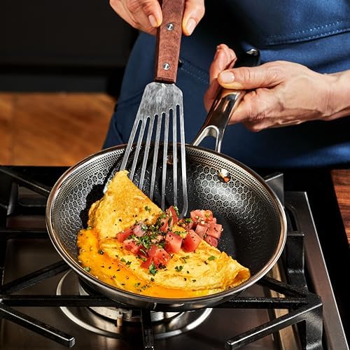 HexClad 14-piece cookware set review — real-world cleaning, heat distribution, and durability details not found in official specs